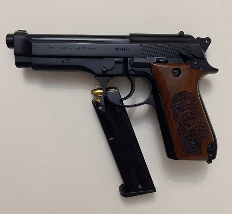 Beretta f92 pist mod kamu personelinden
