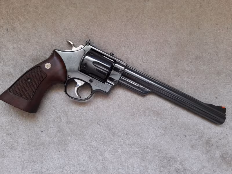 SMİTH&WESSON MODEL 29 - 44 MAGNUM