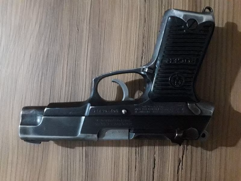 Polisten satılık ruger