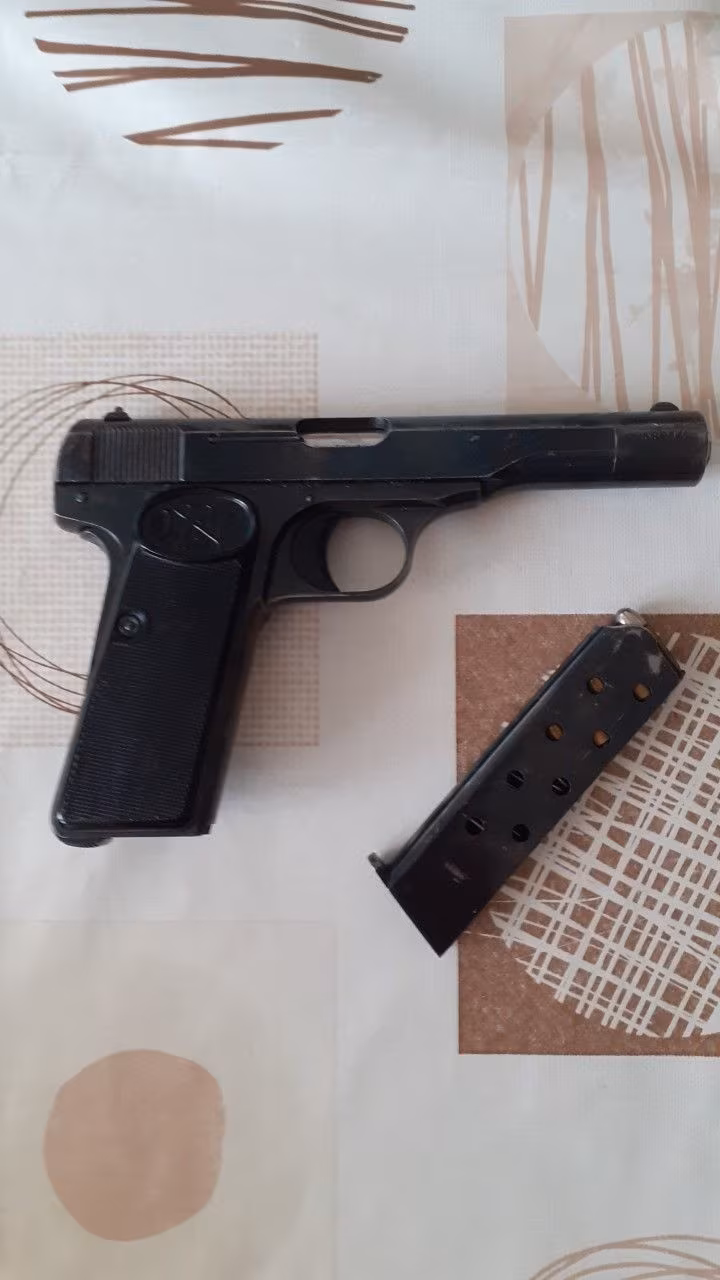 Emekli Polisten 7.65 Belçika Browning