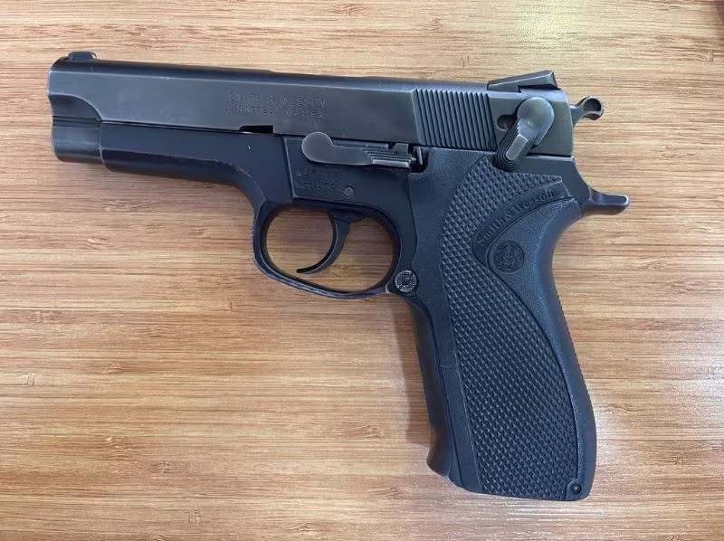 SAHİBİNDEN SMİTH WESSON 5904 SİYAH 15+1 TABANCA