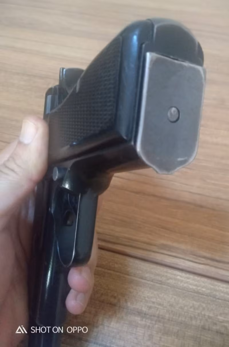 EMEKLİ EMNİYET GÖREVLİSİNDEN SIFIR AYARINDA ORJİNAL BROWNİNG 215 RR.  - 45.000 TL.