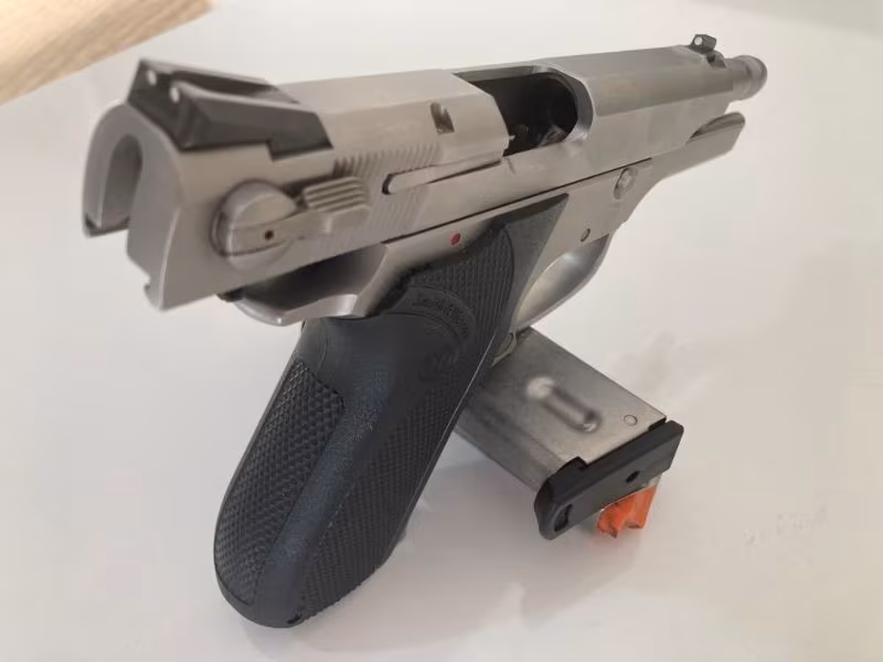 Sıfır Ayarında SMİTH WESSON 5906