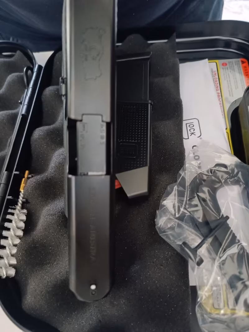 YÜZÜNCÜ YILA ÖZEL ÜRETİLMİŞ GLOCK 19 GEN 5