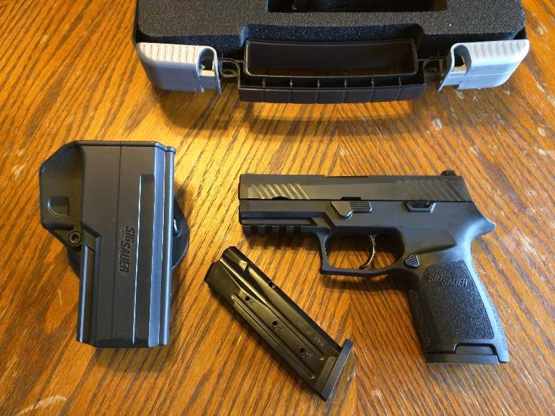 Sig Sauer P320 Compact 9mm