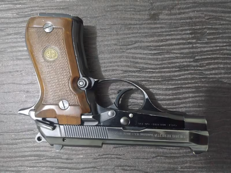 7.65 12+1 çok temiz silah