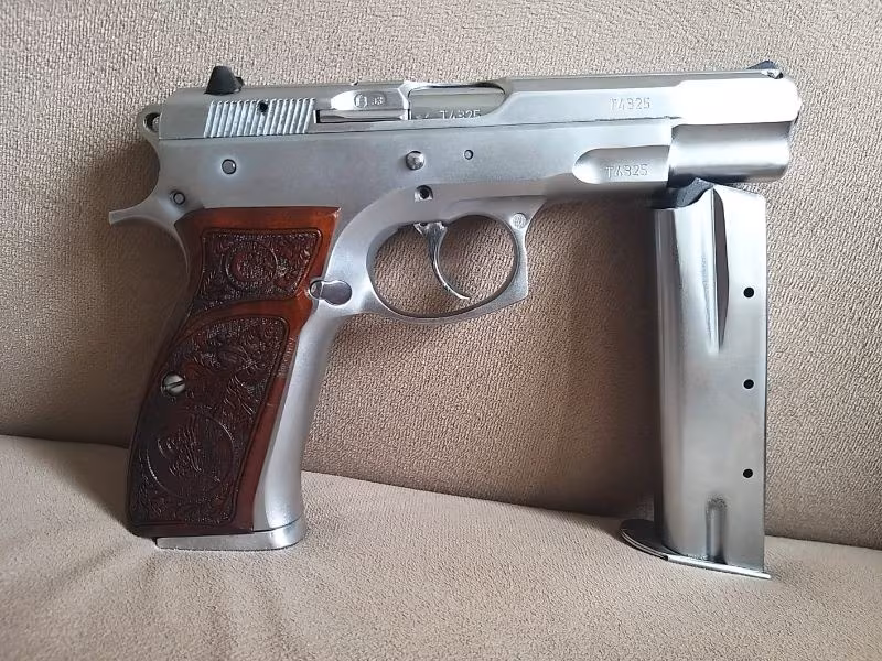 Pırıl Pırıl CZ-75 B