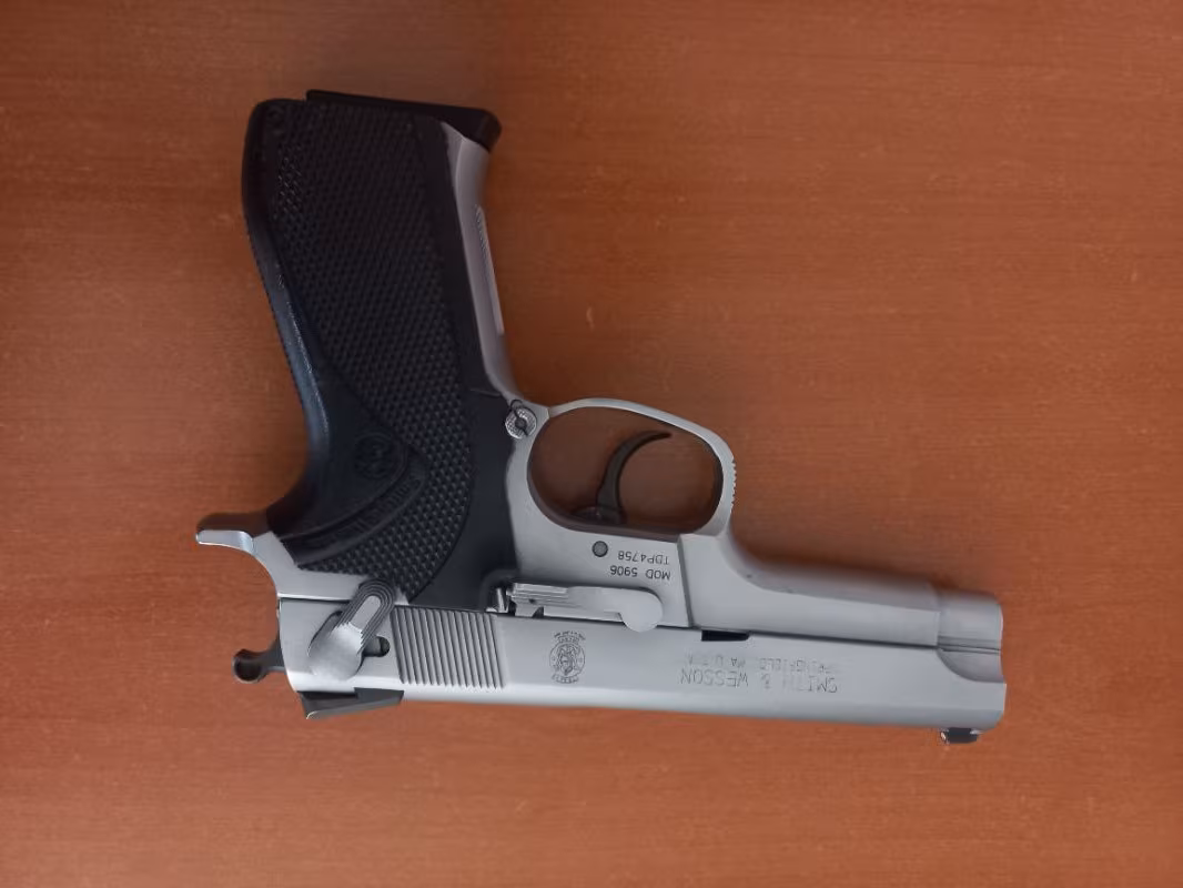 S&W 5906 15+1 Gaziden satılık