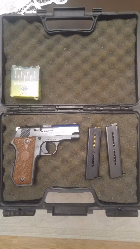 Emekli Askeri Personelden