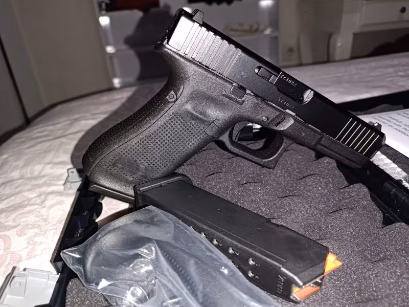 SIFIR TC GLOCK 17GEN5 TÜRKİYE'DE SADECE 100 TANE GELEN KOLLEKSİYONLUK ÖZEL ÜRETİM