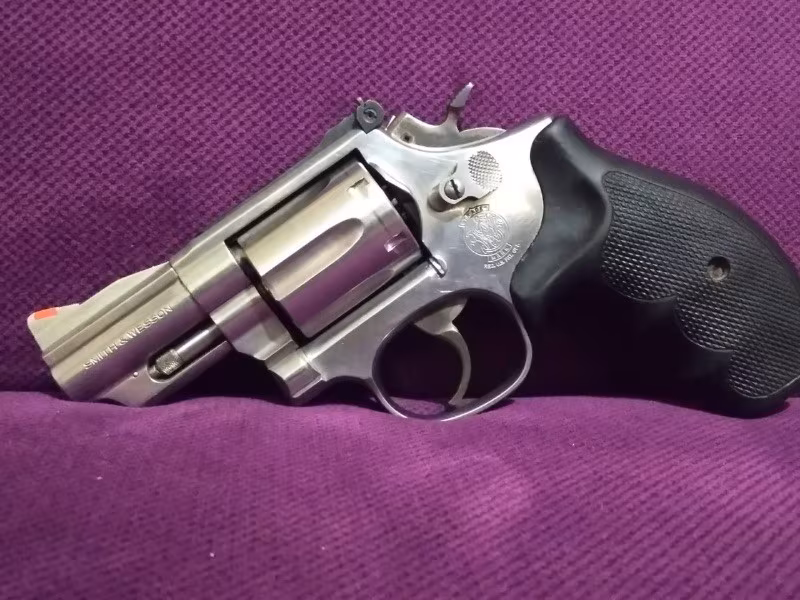 Smith Wesson 357 magnum 686 2,5 inç (etli namlu)