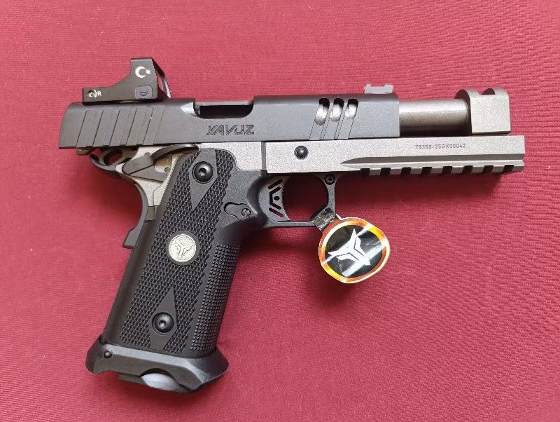 EMEKLİ EMNİYET GÖREVLİSİNDEN RUHSATLI SIFIR KUTUSUNDA HİÇ ATIŞ YAPILMAYAN 2025 MODEL TWO TONE GİRSAN(YAVUZ) 2311 EXTREME. -  40.000 TL.