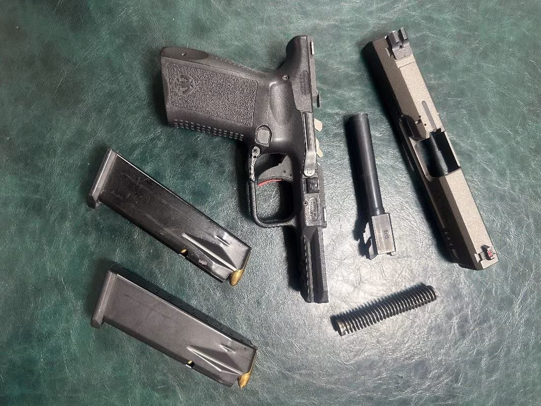 Çok az kullanılmış temiz Canik Tp9 Sf Elite S