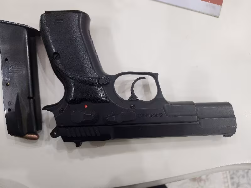 Satılık ruhsatlı kılıç 2000 maga 9×19