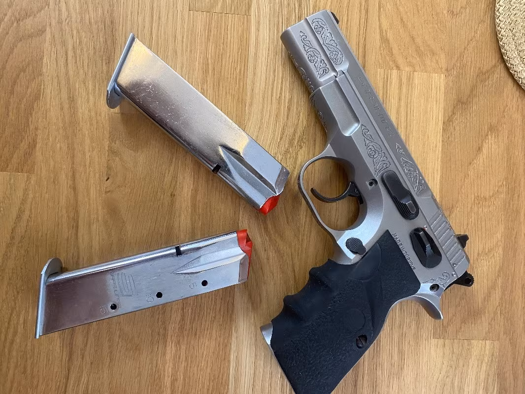 SARSILMAZ KILINÇ 2000 LİGT, STAİNLESS STEEL MAT ORJİNAL FABRİKA ÇIKIŞI İŞLEMELİ.