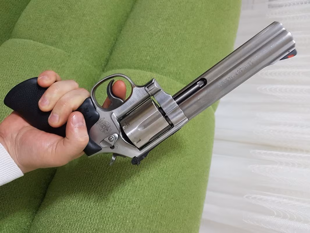 357 Magnum 686 - 6 inç