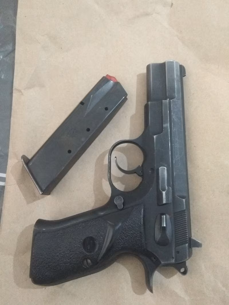 Emekli polisten sarsılmaz kılınç 2000 light