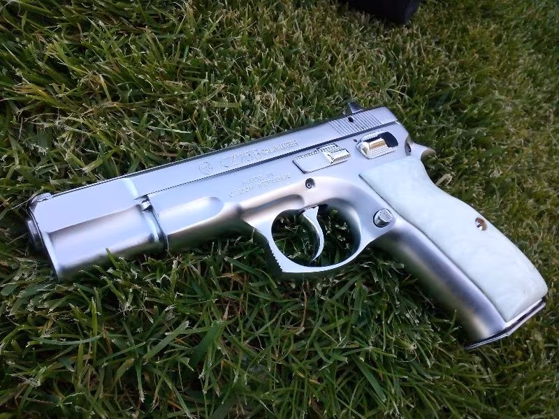 Emekli polisten 95 MOD. CZ-75B