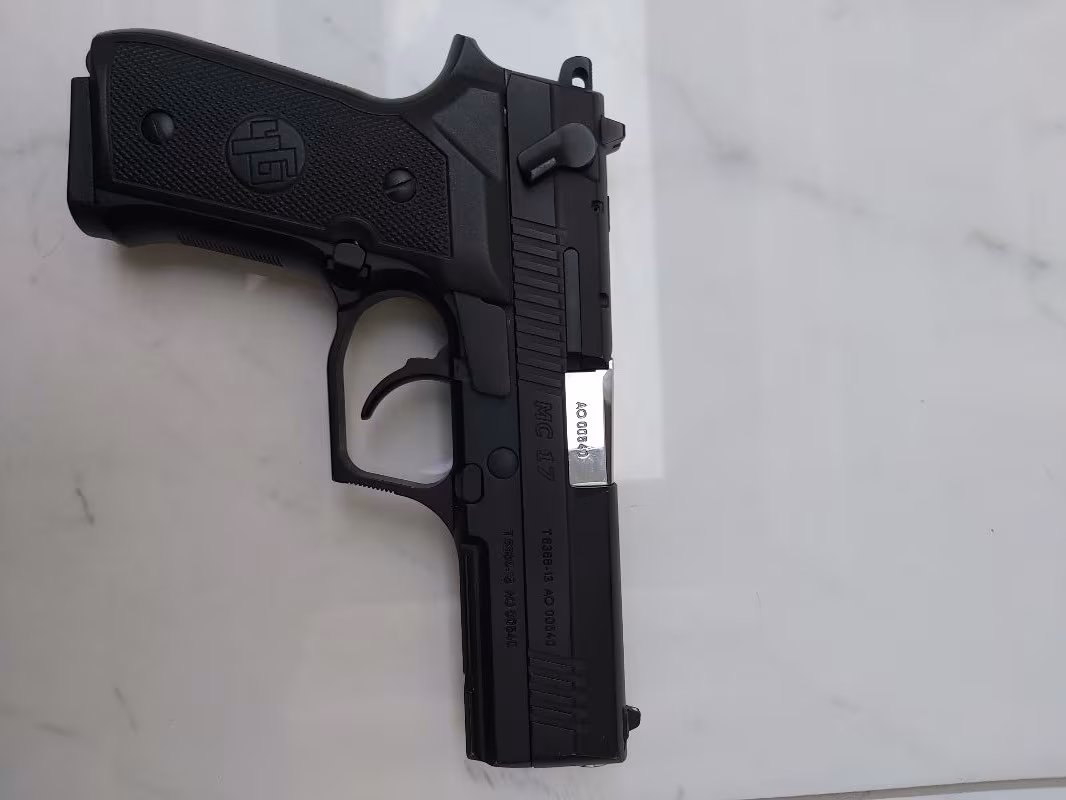 Askeri Personelden Temiz Girsan MC 17