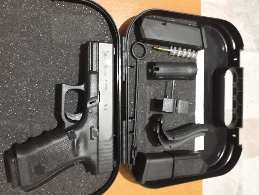 GLOCK 19 GEN 4 YARI OTOMATİK