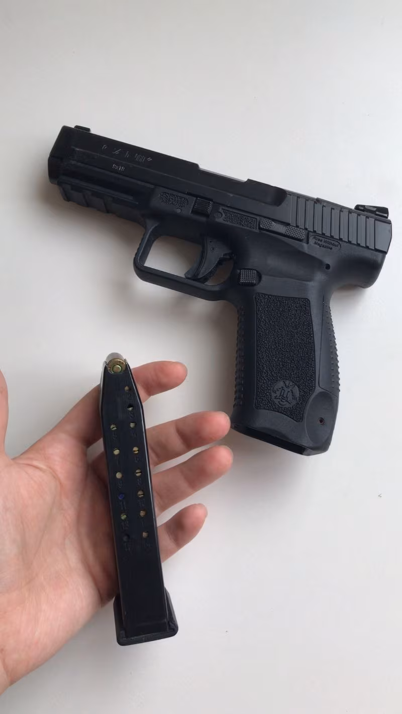 Askeri personelden canik