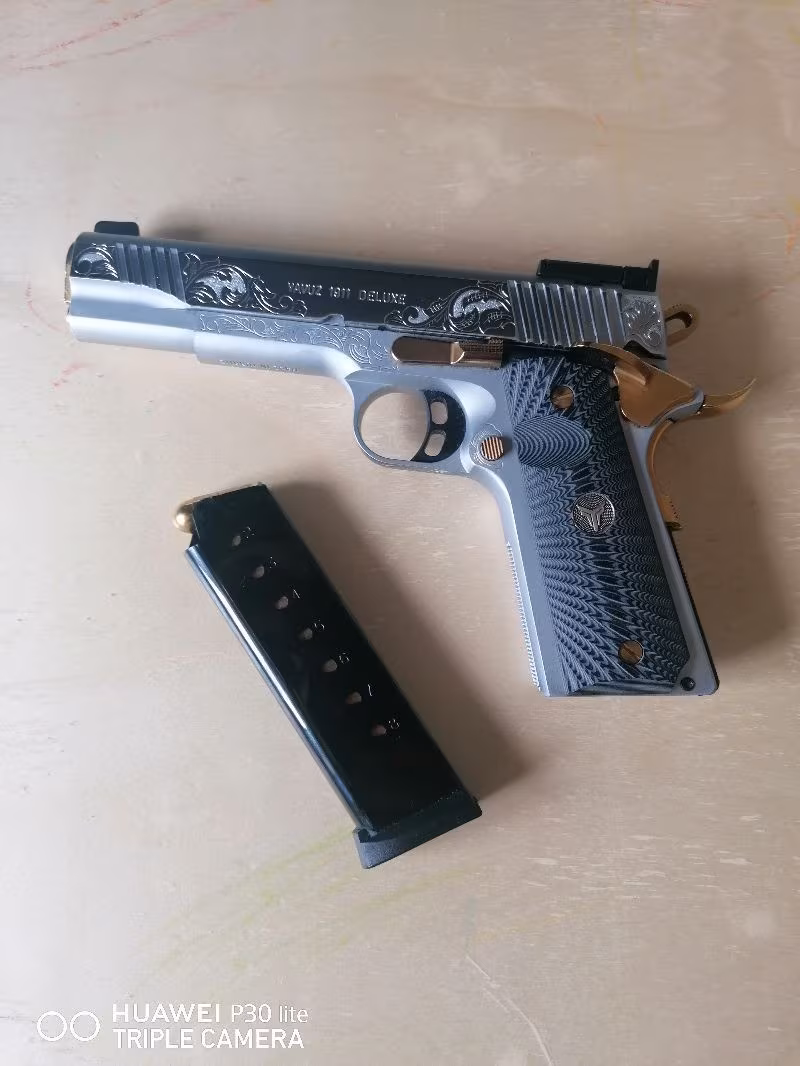 Memurdan sıfır silah