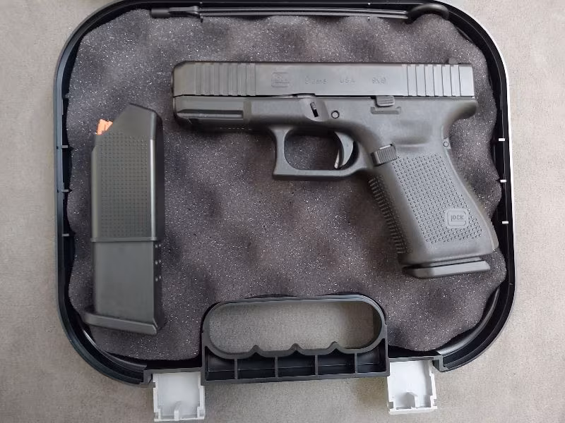 SIFIR GLOCK 19 GEN 5 KUTUSUNDA