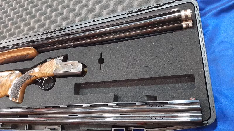 akkar churchill poze trap