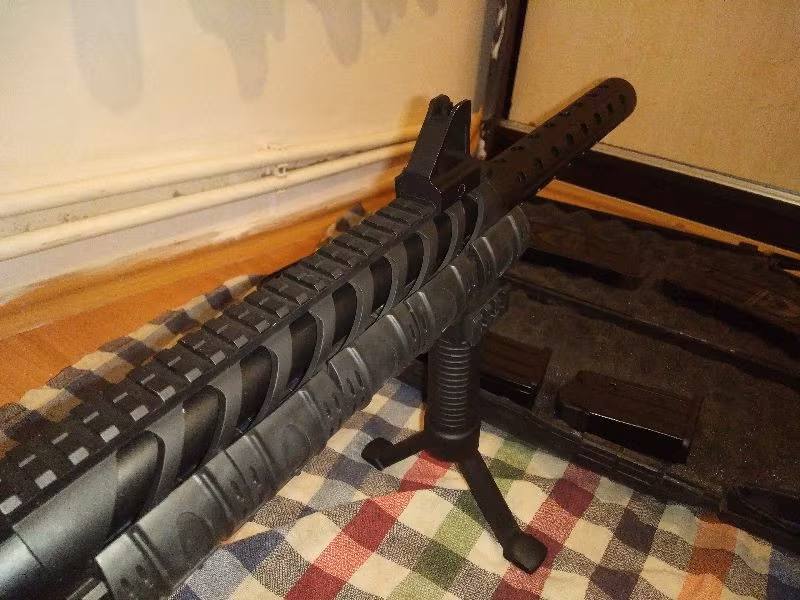 Husan 12 cal. Av tüfeği, Metal kabze, ayak,yelek ve 450 liralık fişek hediye