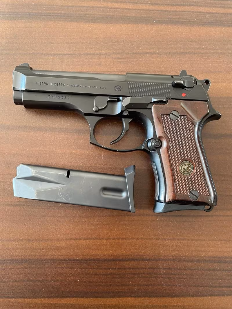 Yargı Mensubu Koleksiyonundan Beretta F 92 Conpact L Modelidir.