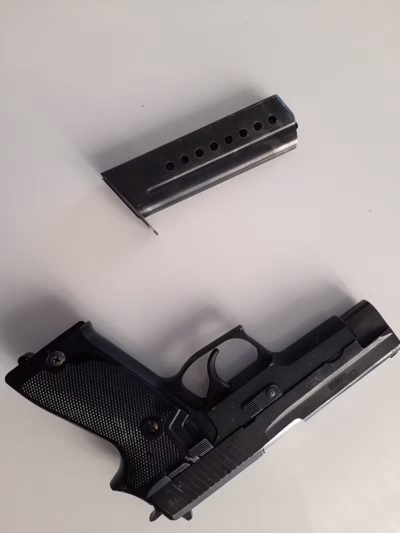 Sig Sauer P220  Efsane silah