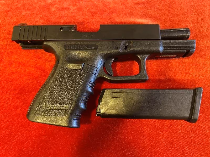 Sahibinden Temiz Glock 19 Gen3 9x19 mm tabanca