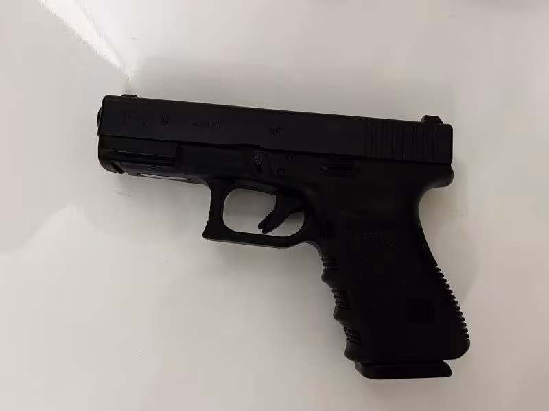 KAMU PERSONELİNDEN  ''Glock 19 (gen 3)''