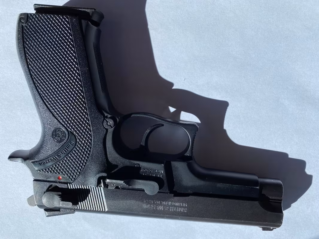 SAHİBİNDEN TERTEMİZ SMİTH WESSON 5904