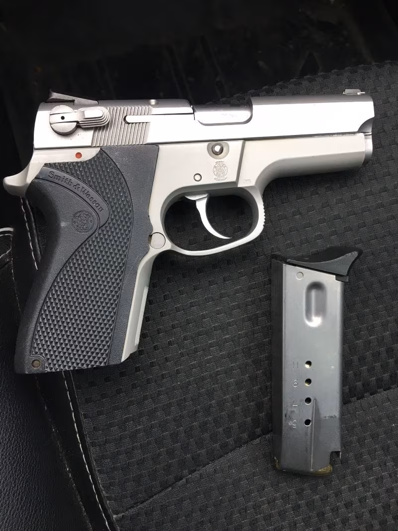 UYGUN FİYATLI, TEMİZ-BAKIMLI, ORJİNAL, 6906 SMİTH & WESSON.