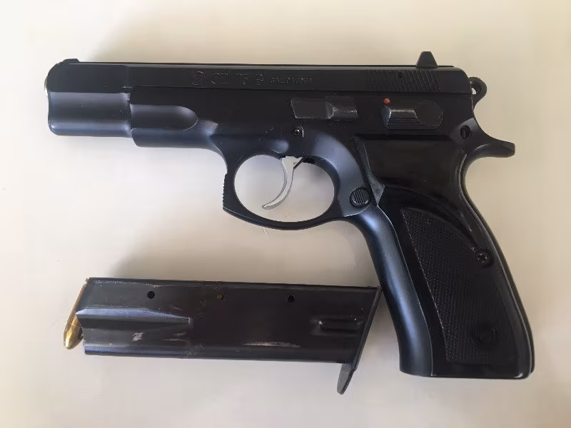 SIFIR AYARINDA ORJİNAL CZ 75 B
