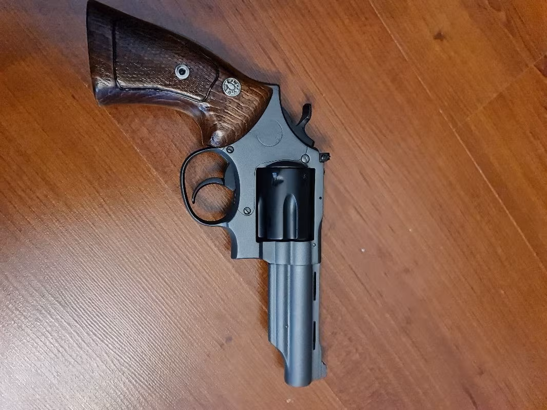 LLAMA Comanche3 357 Magnum  Toplu Tabanca