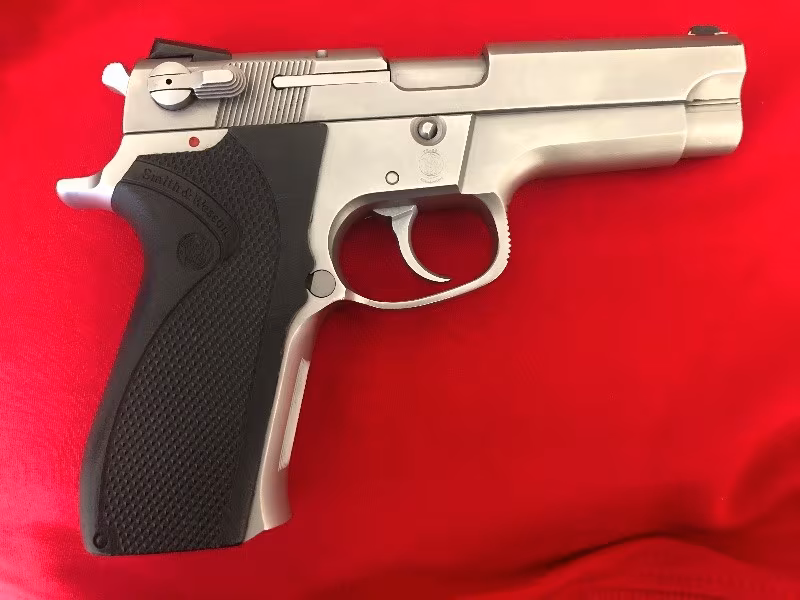 HOROZ TETİK BEYAZ 5906 SMİTH WESSON