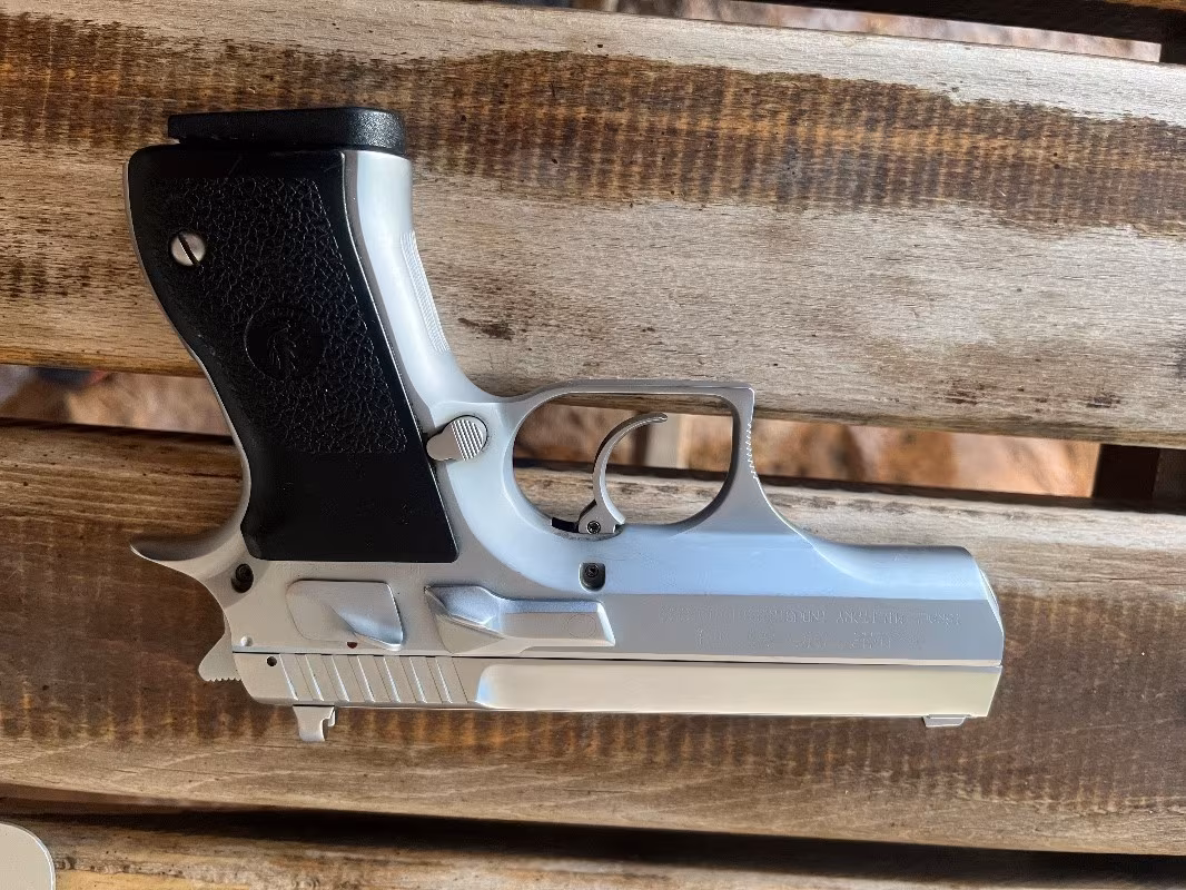 Jericho 941 FB