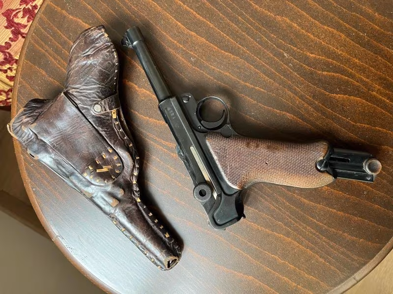 DWM Luger Parabellum P08 1913 9×19 mm.