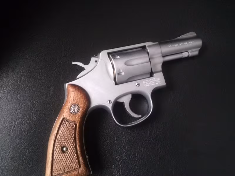 Polisten temiz Smith wesson 4 inç