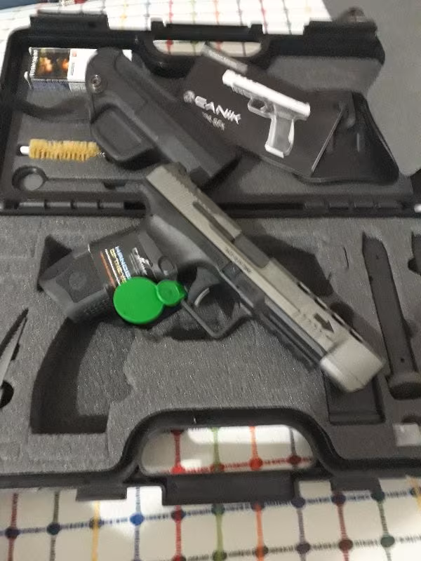 Çok acil Polis memurundan sıfır kutusunda canik TP9 sfx tungsten