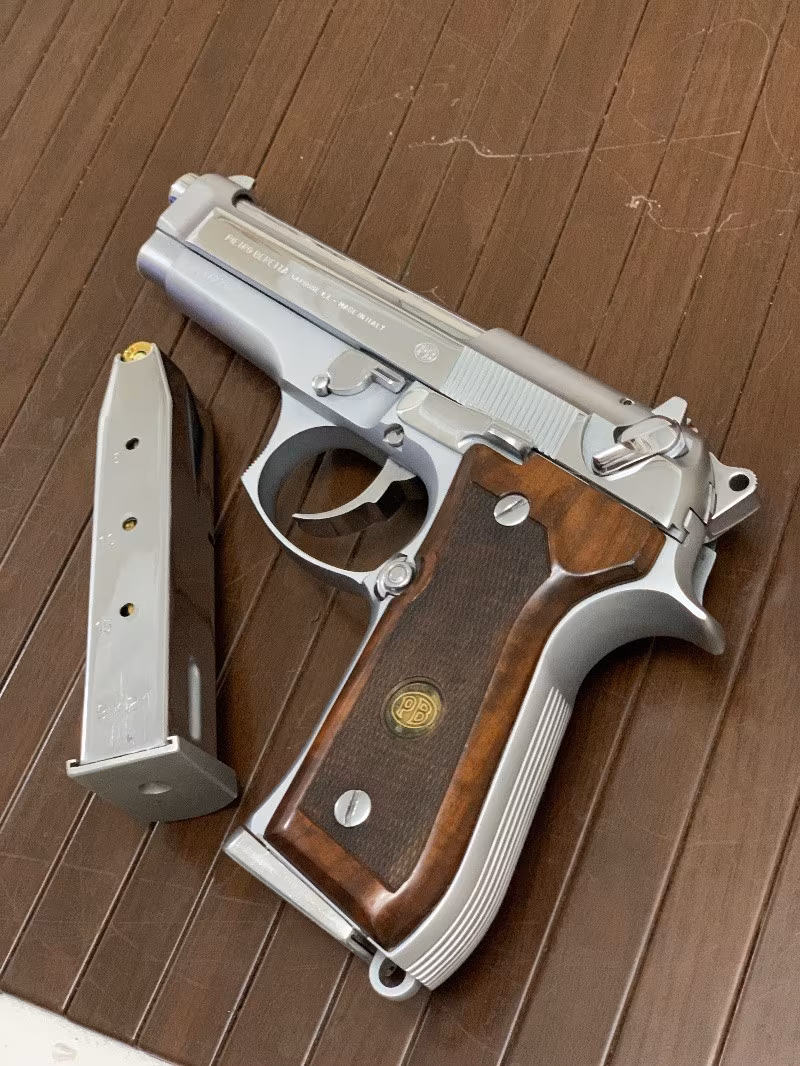 Beretta f92 ihtiyaçtan acil