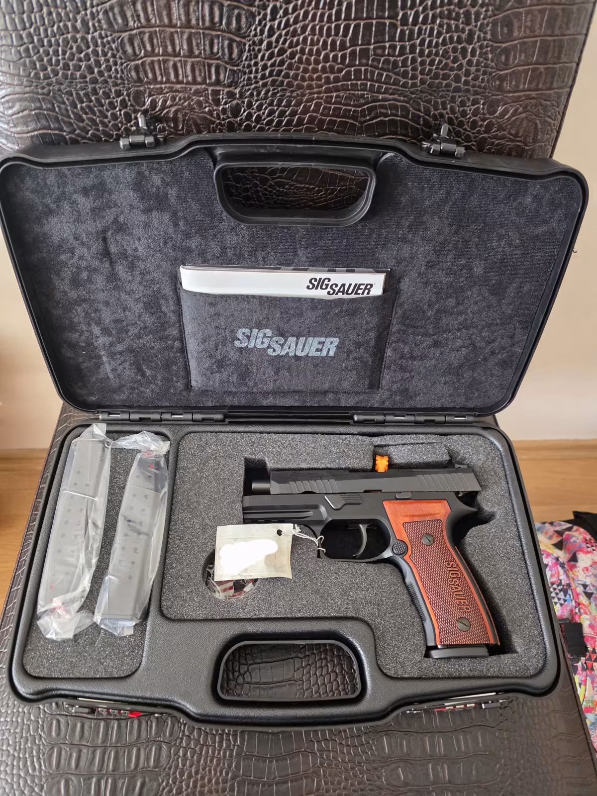 Sig Sauer P320 AXG