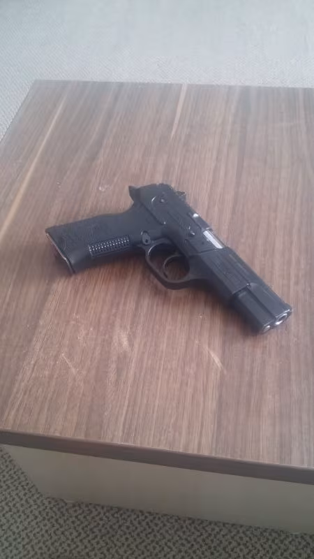 Sarsılmaz B6 mat siyah acil satlık