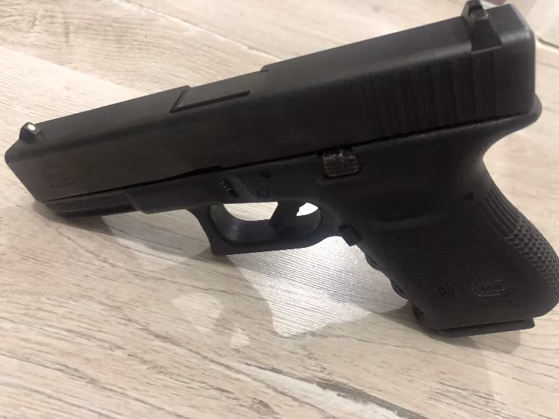 GLOCK 19 gen 4 sıfır gibi