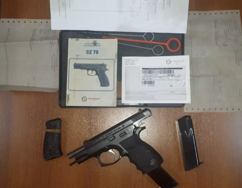 Sifira yakin cz compact