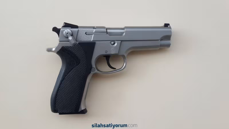 İLK SAHİBİNDEN SIFIR AYARINDA, TERTEMİZ, ATA YADİGARI SMİTH WESSON 5906