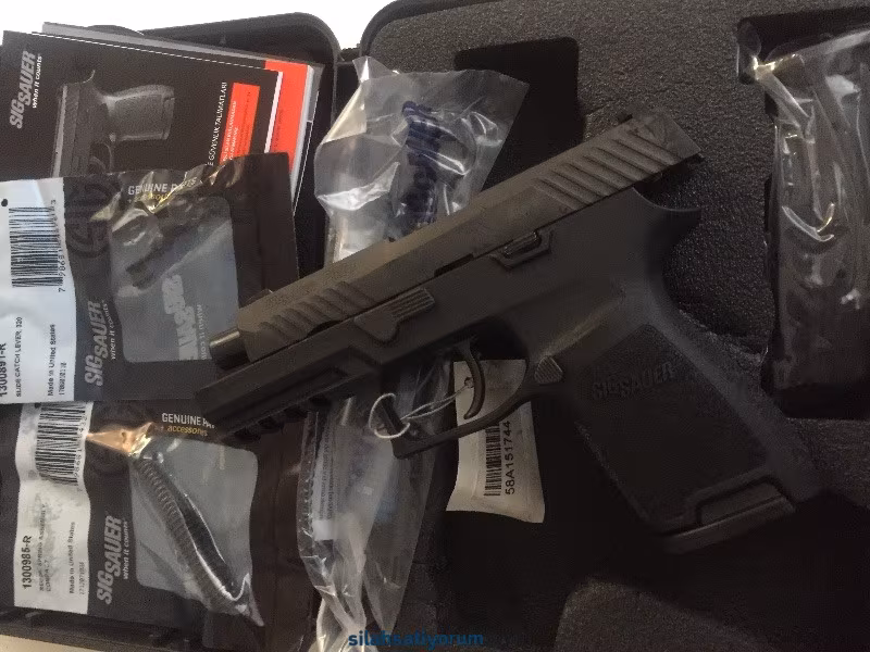 Sig sauer p320 carry sıfır