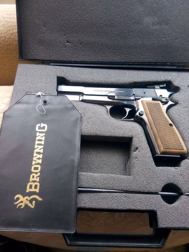 MERAKLİSİNA YOK BOYLE TEMİZİ